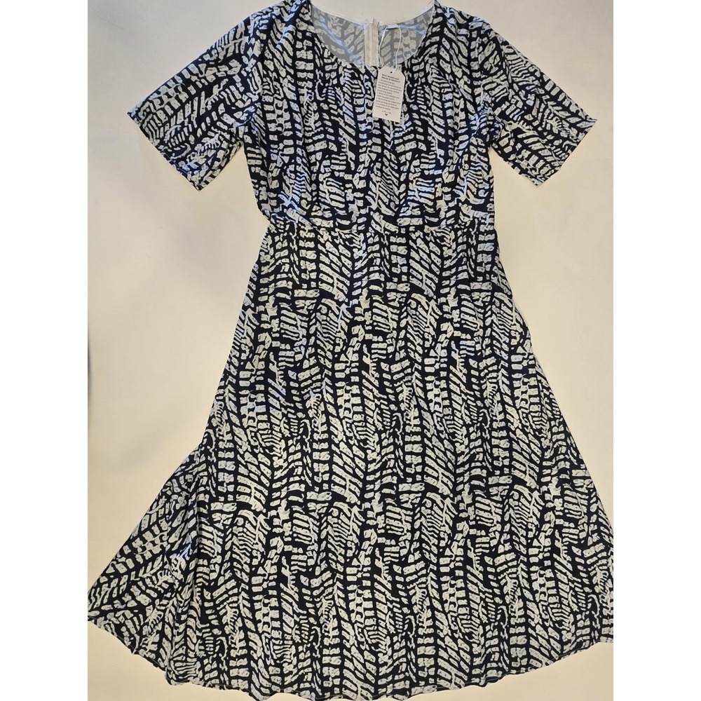 Black & White Long‎ Dress Cool & Thin Women's Size Small With Pockets